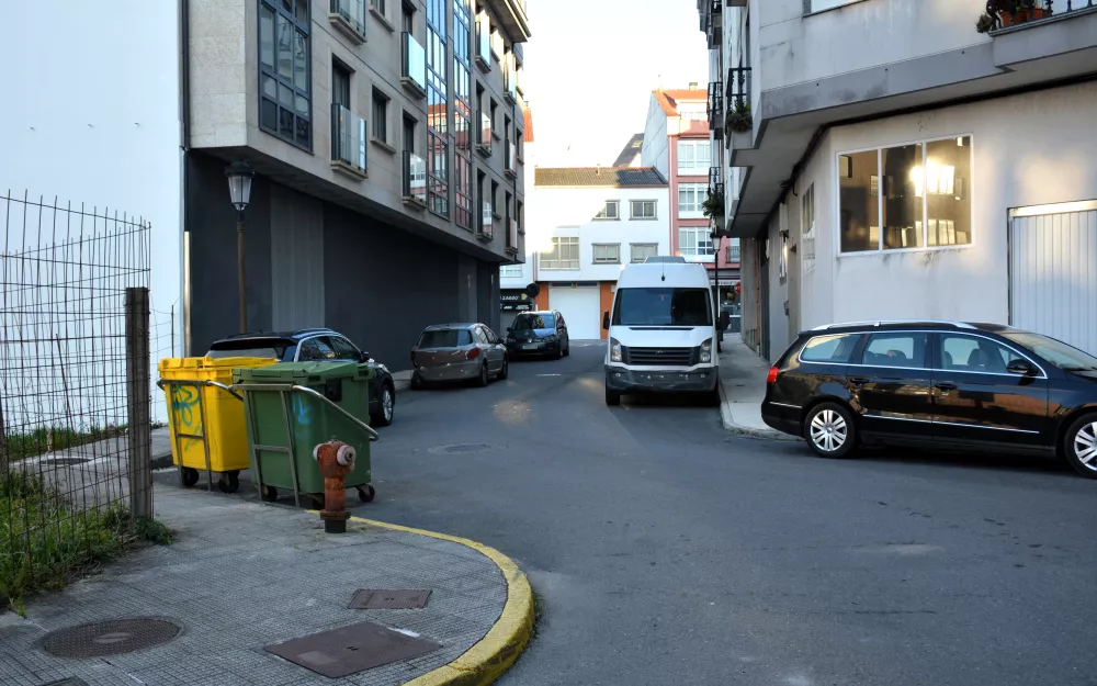 Cambio no sentido de circulación na contorna do Xulgado